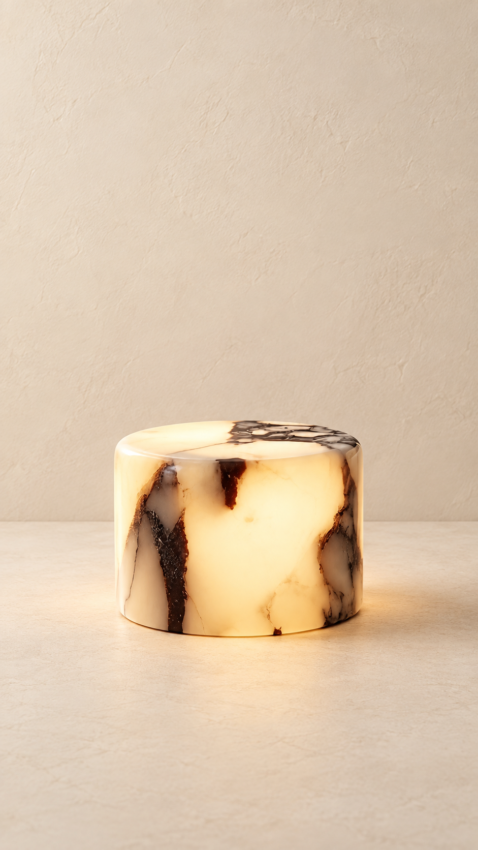 The Aurelia Alabaster Lamp